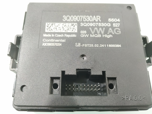 VAG 3Q0907530AR Módulo de interfaz de diagnóstico  en stock Salamanca