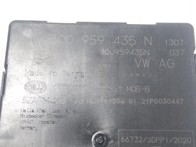 3Q0959435N Antena Kessy  disponible Málaga