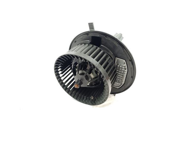 3Q1819021A Ventilador habitáculo  en stock Castellón