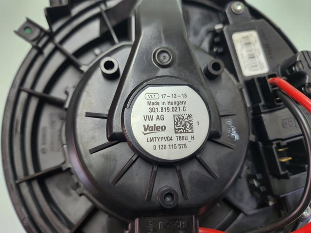 3Q1819021C VAG Motor del ventilador del calefactor  comprar en Oviedo