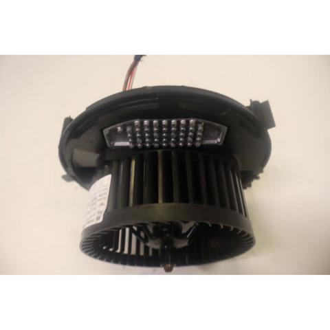3Q1819021D VAG Ventilador habitáculo  en stock Huelva