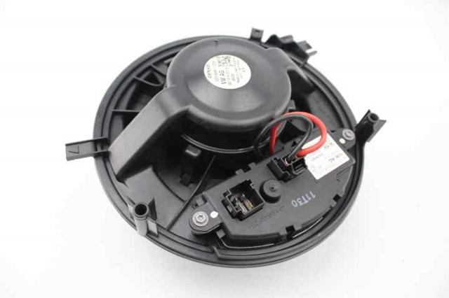 3Q1819021D VAG Motor del ventilador del calefactor  disponible Ourense