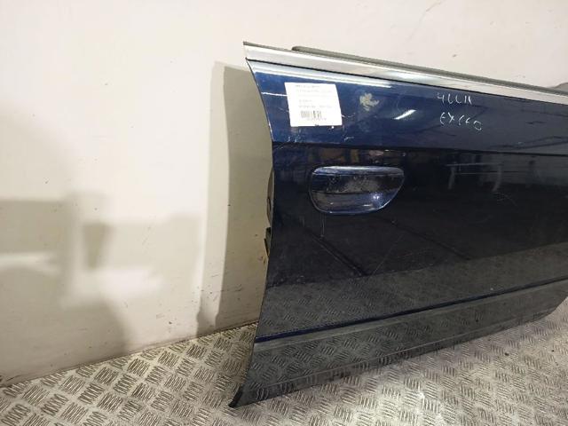 3R0831052 Puerta delantera derecha comprar Sevilla