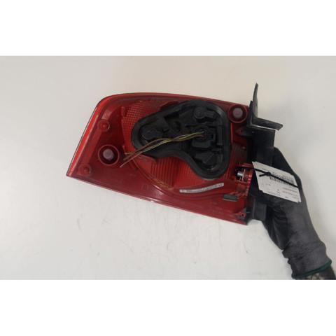 3R5945096C Piloto trasero exterior derecho  disponible Utrera