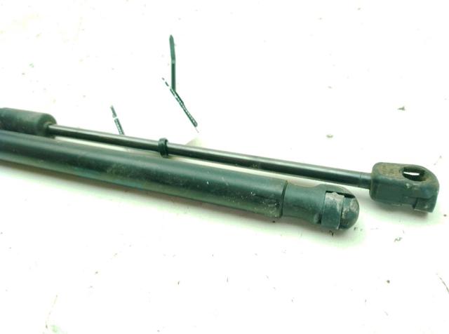 3R9827550 VAG Amortiguador maletero comprar Bilbao