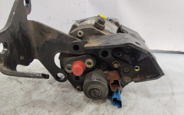 Bomba de inyección Ford Transit  (2000-2006)