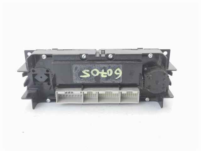 3U0907044A Unidad de control aire acondicionado  en stock Castellón