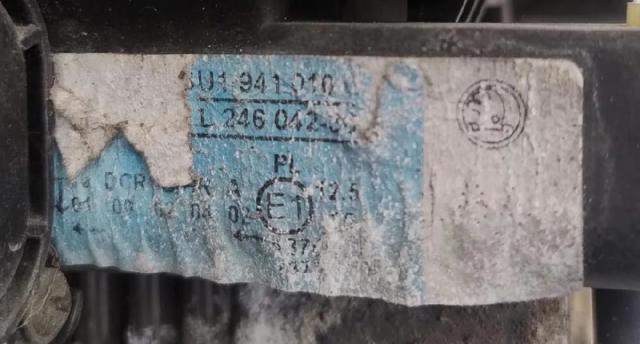 3U1941017H VAG Faro izquierdo  comprar en Jaén