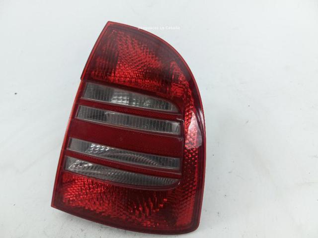 3U5945112 Piloto trasero derecho  comprar en Pontevedra