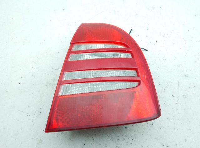 3U5945112 VAG Piloto trasero derecho  en stock Huelva