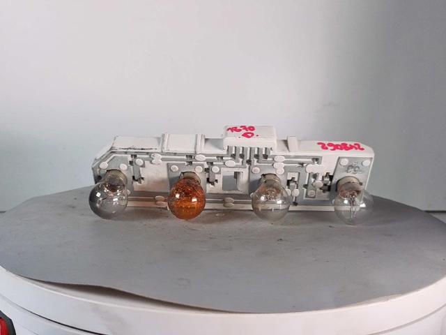 VAG 3U5945257 Piloto trasero izquierdo  en stock Terrassa