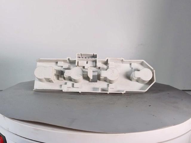 3U5945257 VAG Piloto trasero izquierdo  comprar en Jaén