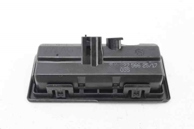VAG 3V0827566 Botón de accionamiento del cierre de la tapa del maletero (puerta trasera 3/5)  en stock Valencia