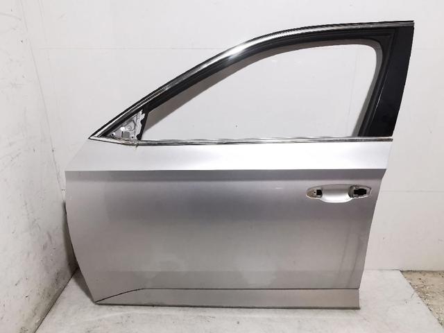 Comprar Puerta delantera izquierda Skoda SuperB III 3V3 a bajo precio