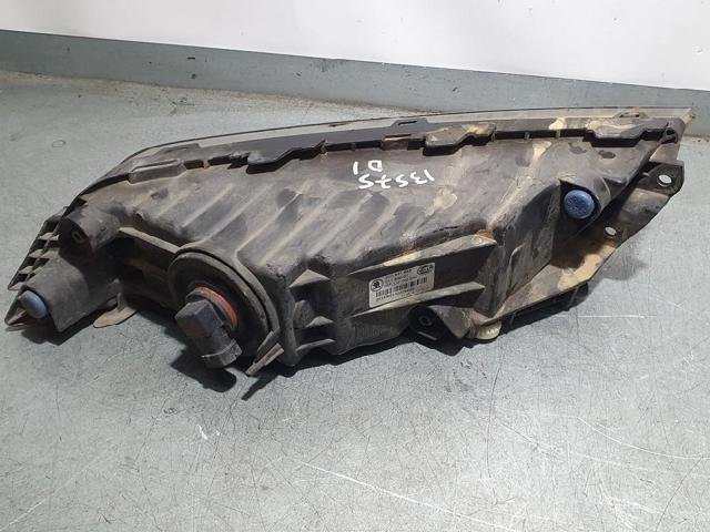 VAG 3V0941699 Faro antiniebla izquierdo  disponible España