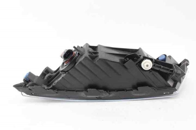 VAG 3V0941699 Luz antiniebla izquierdo  en stock Salamanca
