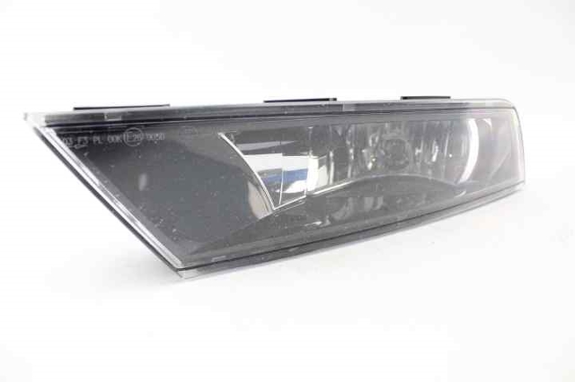 3V0941699 VAG Luz antiniebla izquierdo  en stock Córdoba