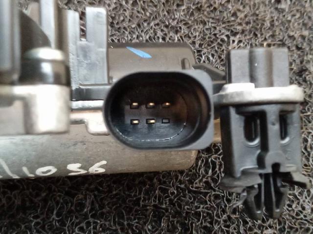 3V5827887B VAG Motor de apertura/cierre del cierre del maletero (puerta trasera 3/5)  en stock Huelva