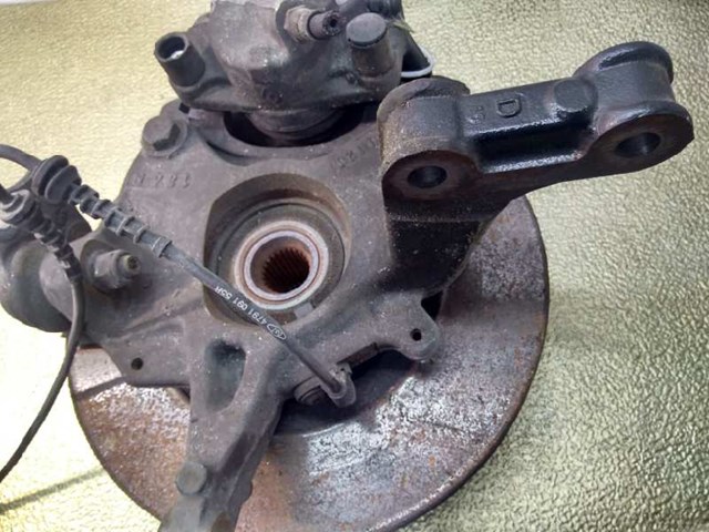 400140044R RENAULT Mangueta delantera derecha  comprar en Oviedo