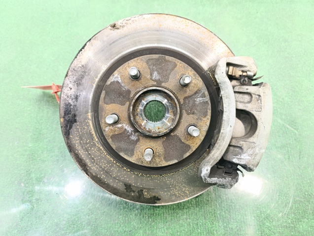 NISSAN 400141KK0A Mangueta delantera derecha  comprar en Albacete