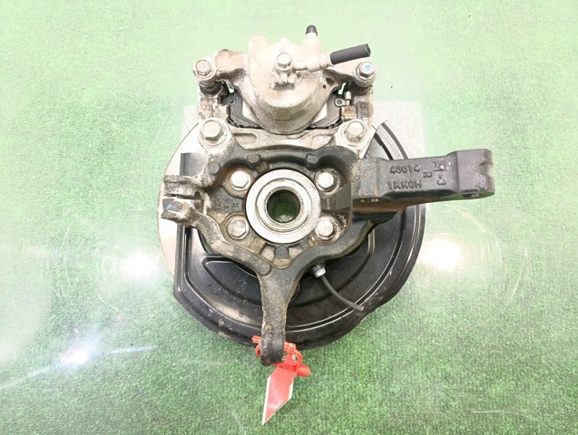400141KK0A NISSAN Mangueta delantera derecha  en stock Córdoba