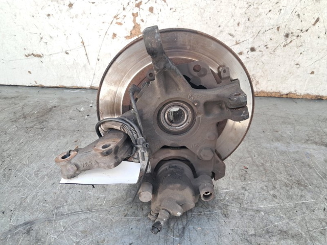 400145894R Mangueta delantera derecha  disponible Málaga