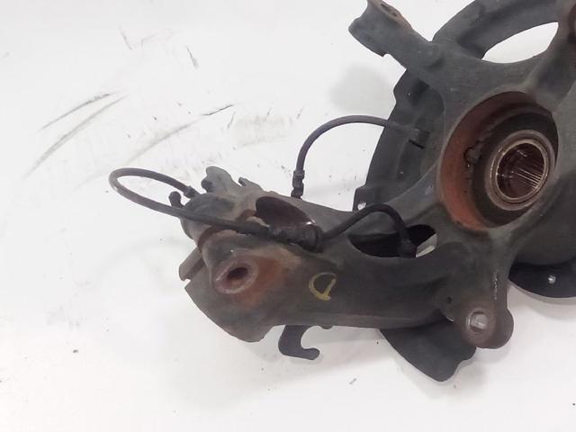RENAULT 400146171R Mangueta delantera derecha  en stock Valencia