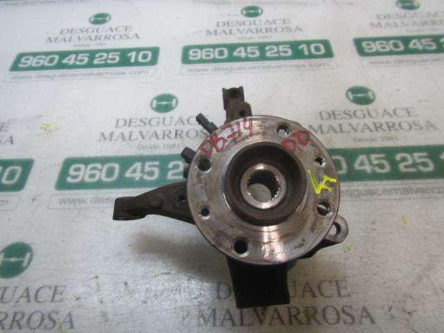 Muñón del eje, soporte de rueda, delantero derecho 400146275R RENAULT