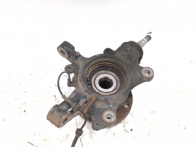 RENAULT 400148957R Mangueta delantera derecha  en stock Terrassa