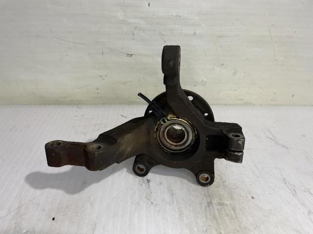 NISSAN 40014AX600 Mangueta delantera derecha  en stock Valencia