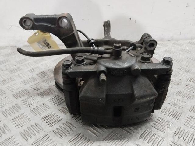 40014JD000 NISSAN Mangueta delantera derecha  disponible Vigo