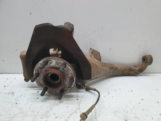 Mangueta delantera izquierda 40015EB000 NISSAN