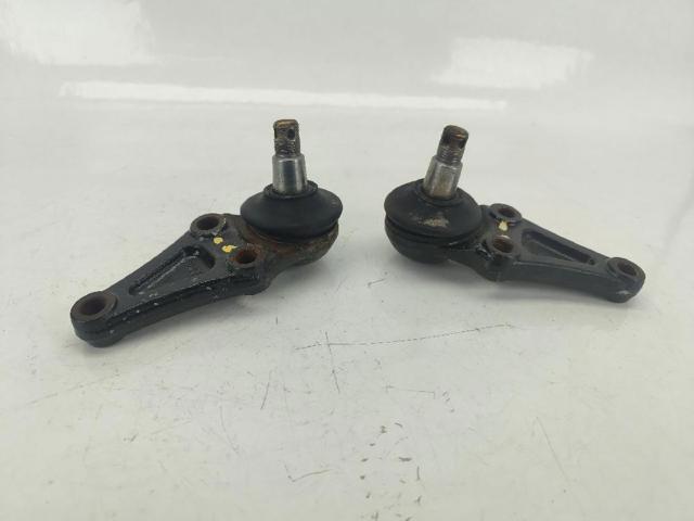Rótula inferior de suspensión 4013A314 MITSUBISHI