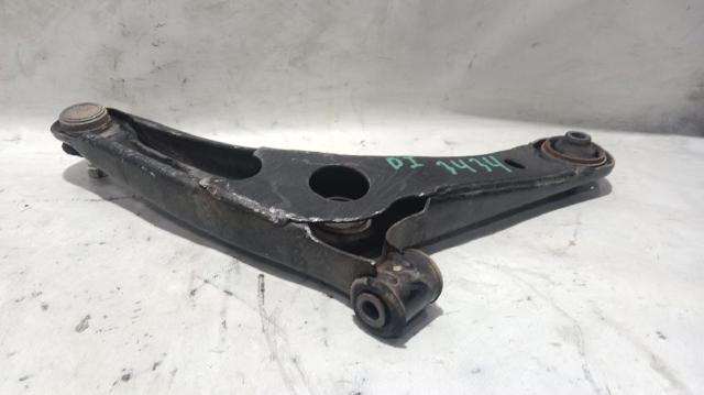 MITSUBISHI 4013A427 Brazo inferior izquierdo de la suspensión delantera  en stock Valencia