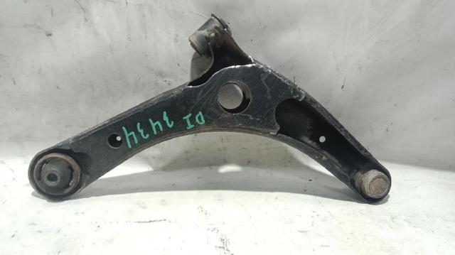 4013A427 MITSUBISHI Brazo inferior izquierdo de la suspensión delantera comprar Madrid