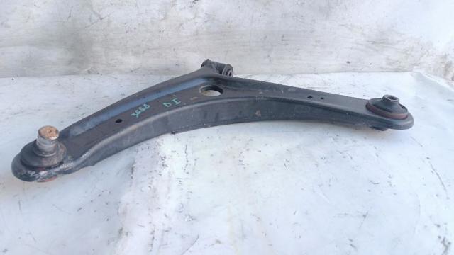 MITSUBISHI 4013A427 Brazo inferior izquierdo de la suspensión delantera  en stock Valencia