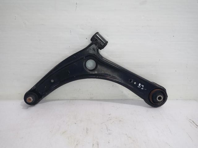 MITSUBISHI 4013A443 Brazo inferior izquierdo de la suspensión delantera  comprar en Ponferrada