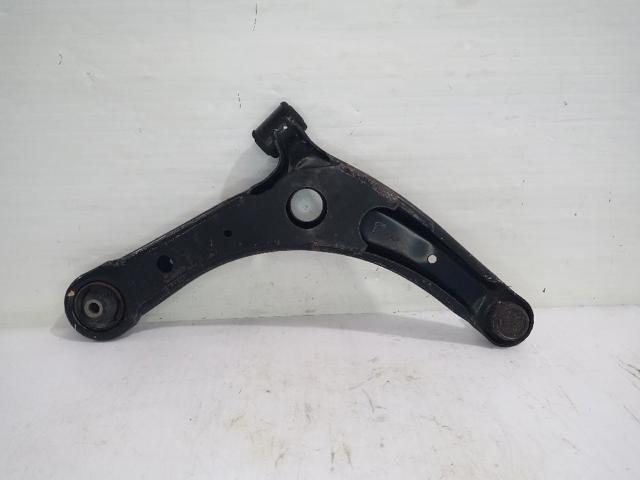 4013A443 Brazo inferior izquierdo de la suspensión delantera comprar Almería
