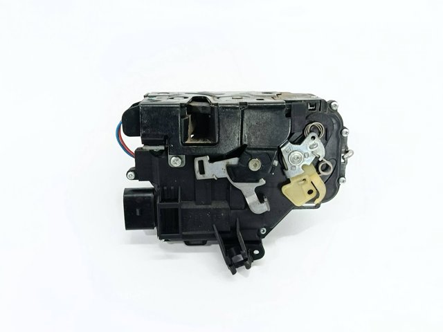VAG 401837015 Cerradura de puerta delantera izquierda  disponible España