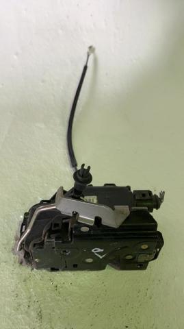 401837016 VAG Cerradura de puerta delantera derecha  disponible Ourense