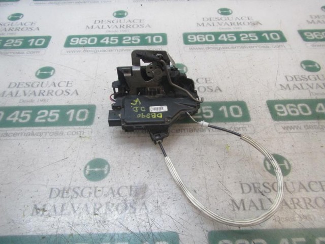401837016 Cerradura de puerta delantera derecha  en stock Castellón