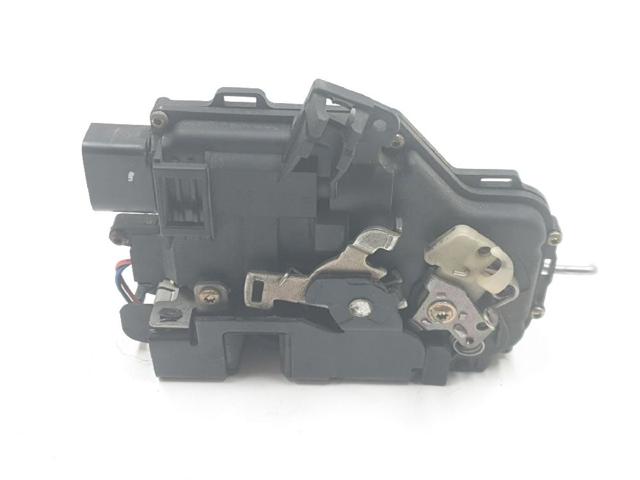 VAG 401837016 Cerradura de puerta delantera derecha  comprar en Murcia