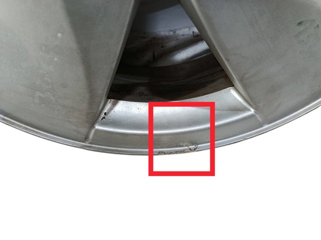 403000048R Renault (RVI)