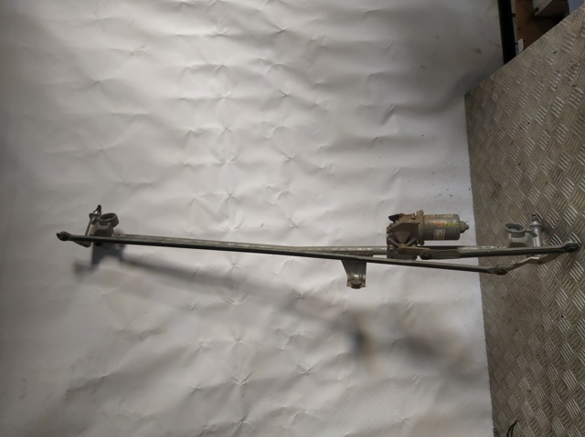 Motor del limpiaparabrisas Opel Zafira  (A05)