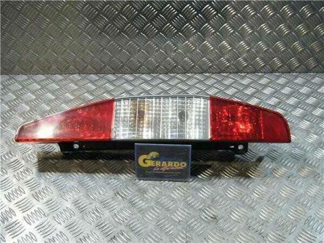 FIAT 40600748 Piloto trasero derecho  en stock Terrassa