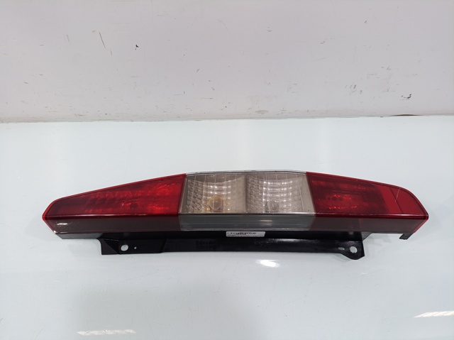 40600748 FIAT Piloto trasero derecho  comprar en Oviedo