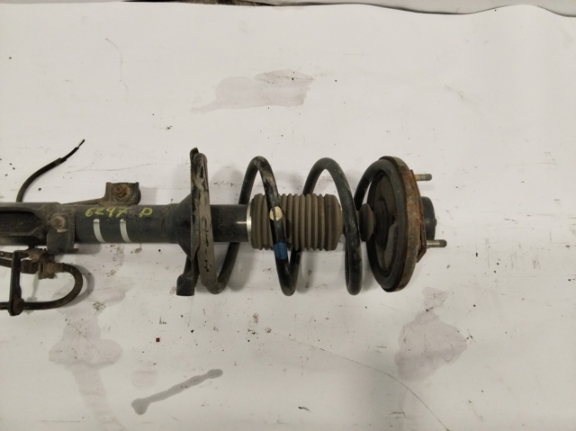 Amortiguador eje delantero derecha 4060A174 MITSUBISHI