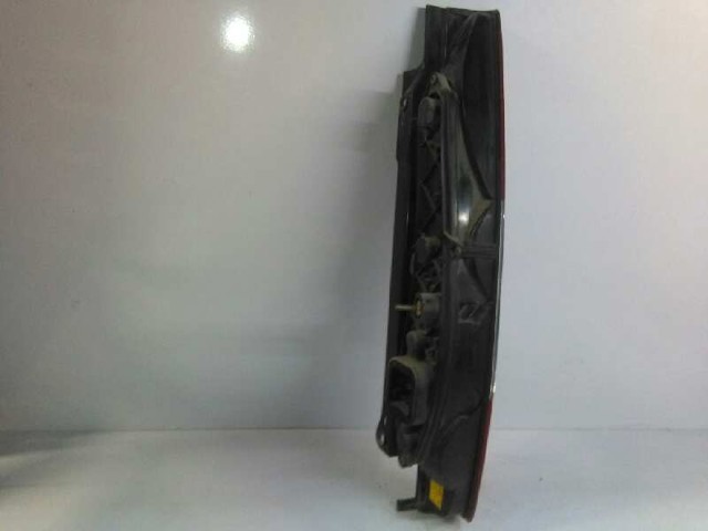 40610748 Piloto trasero izquierdo comprar Almería