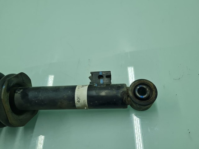 4062A111 MITSUBISHI Amortiguador  en stock Huelva
