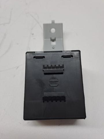 407404NF0A Unidad de control de presión de neumáticos comprar Girona
